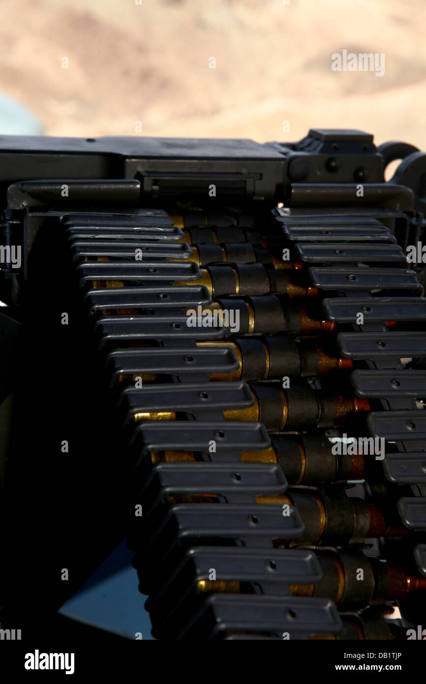 Pour les GAU-21 Système d'arme de calibre .50 sont recloisonnées et prêt à faire feu lors d'une mission de formation dans le désert à l'extérieur Banque D'Images