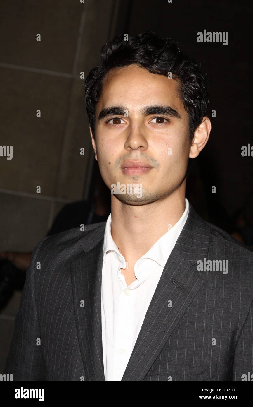 Acteur Max Minghella assiste à la première de "dix ans" pendant le Festival International du Film de Toronto, TIFF, à Ryerson Theatre de Toronto, Canada, le 12 septembre 2011. Photo : Hubert Boesl Banque D'Images