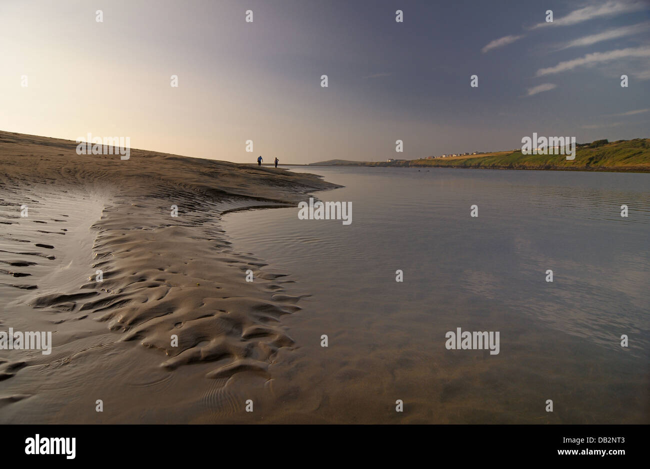 Des modèles dans l'estuaire de la rivière teifi sable poppit sands pembrokeshire st dogmaels Banque D'Images