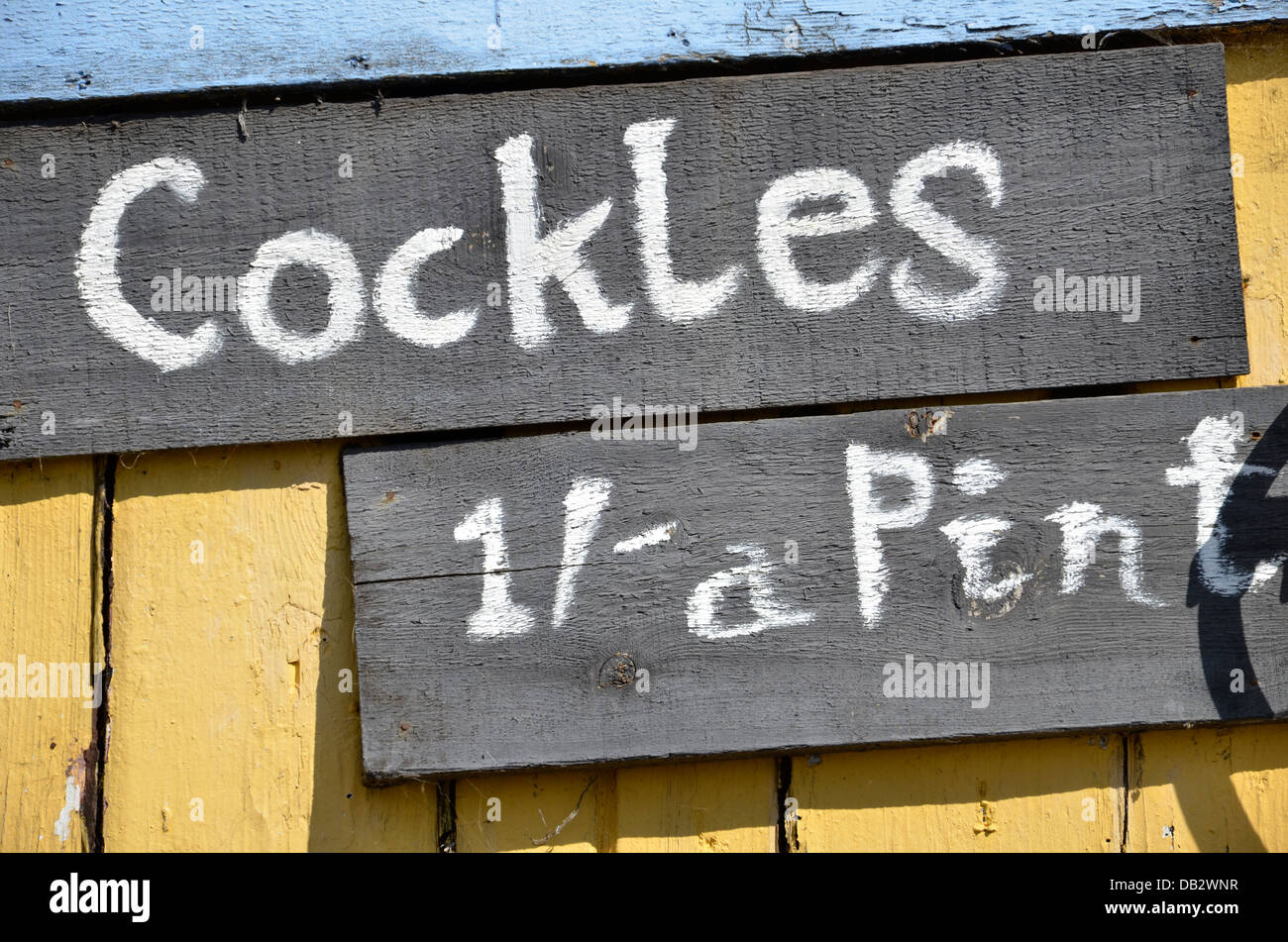 Un signe pour les coques dans un pub à Leigh on Sea, Essex Banque D'Images