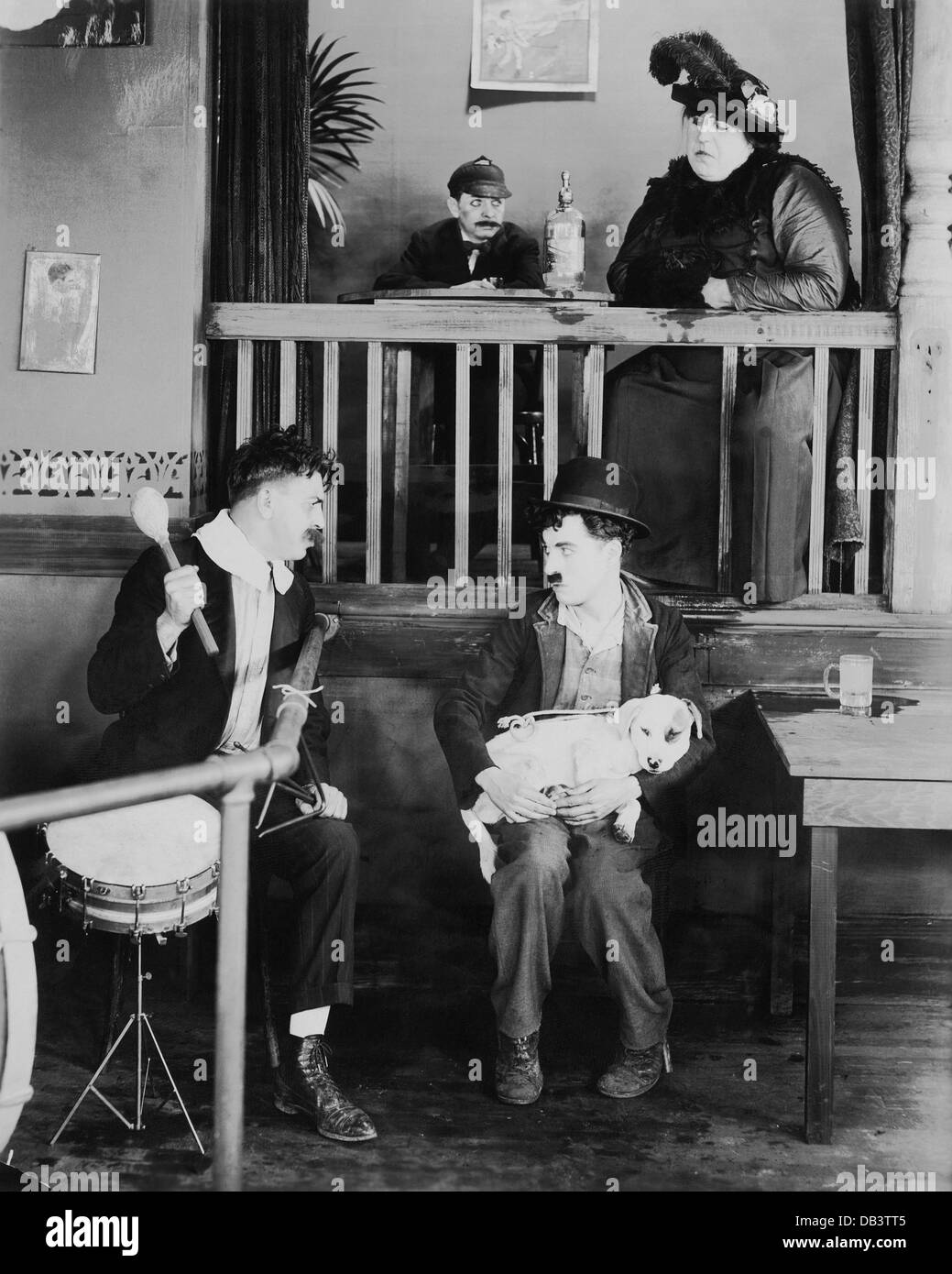 Charlie Chaplin CHARLOT - UNE VIE DE CHIEN La First National Pictures, 1918. Réalisé par Charlie Chaplin Banque D'Images