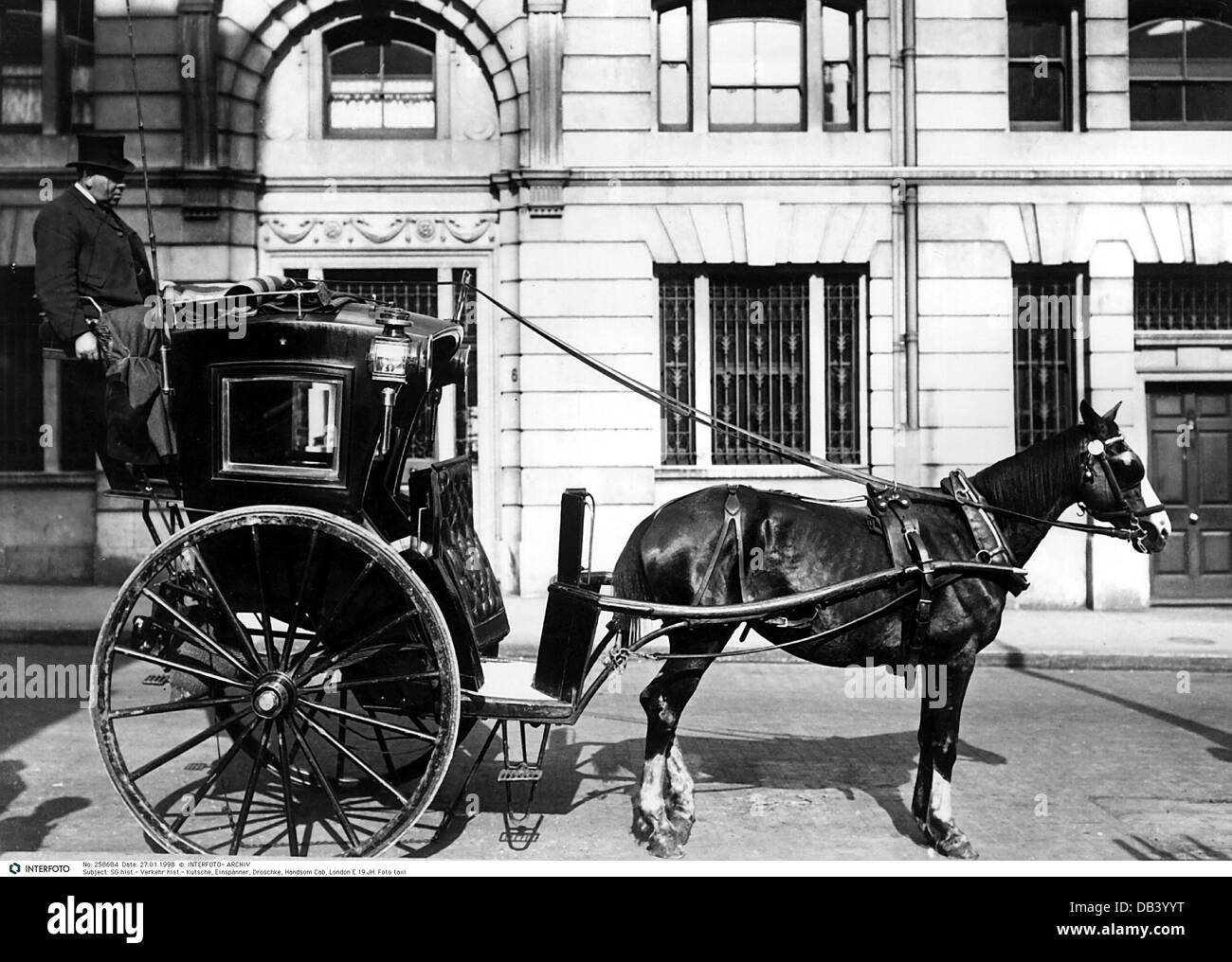 Transport,transport,autocar,un cheval,Handsom Cab,Londres,Grande-Bretagne,fin du XIXe siècle,historique,taxi,taxi,taxi,taxi,taxi,aller en taxi,taxi,taxi,prendre un taxi,taxi,taxi,taxi,taxi,taxi,taxi,voiture,voiture,transport de passagers,transport de passagers,transport de passagers non-personnes,transport public,transport de passagers,transport de passagers,transport de passagers,transport de passagers Banque D'Images