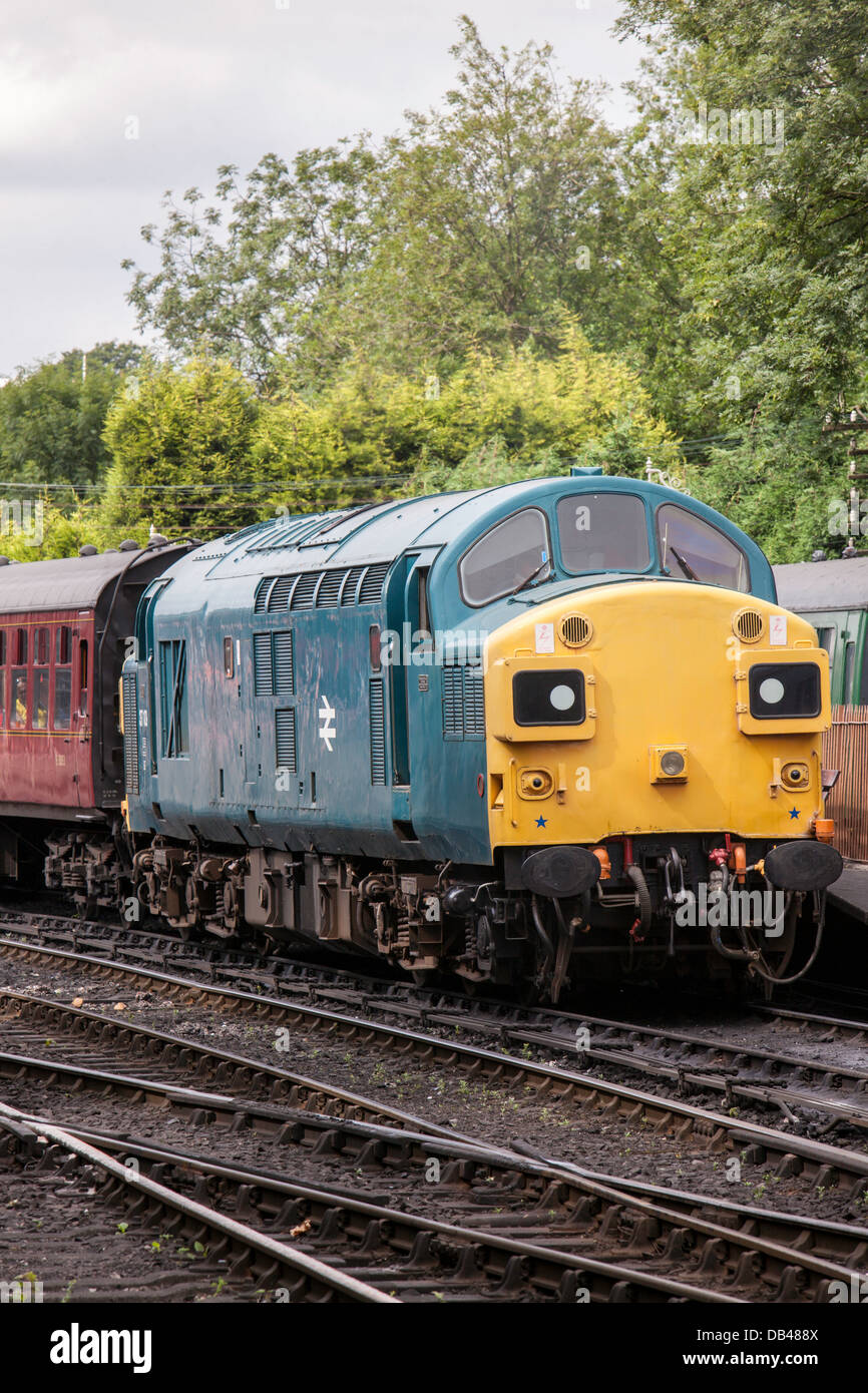 Locomotive diesel Deltic Bridgenorth à sur la Severn Valley Railway, Shropshire, England, UK Banque D'Images