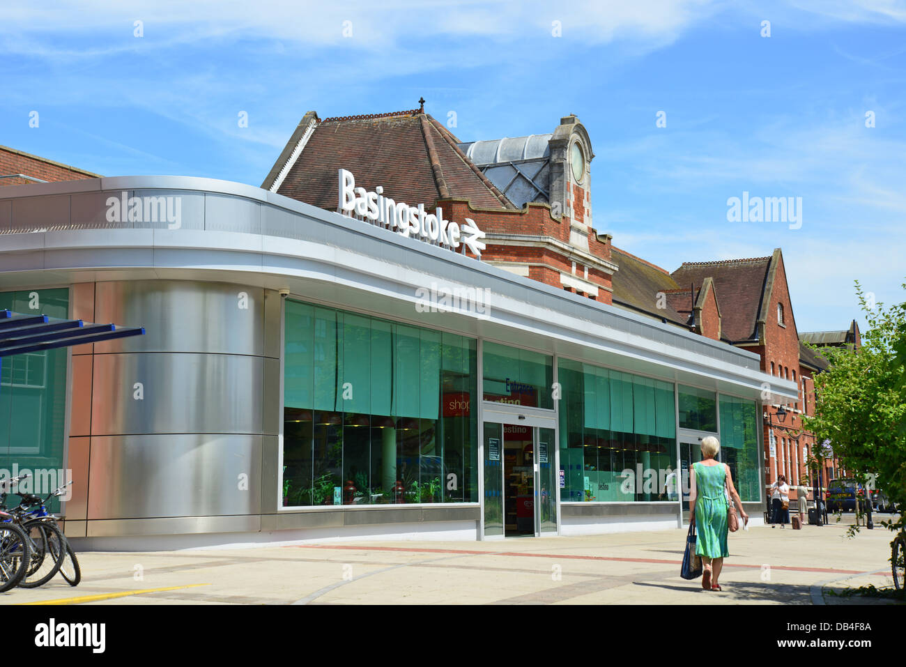 La gare de Basingstoke, Basingstoke, Hampshire, England, United Kingdom Banque D'Images