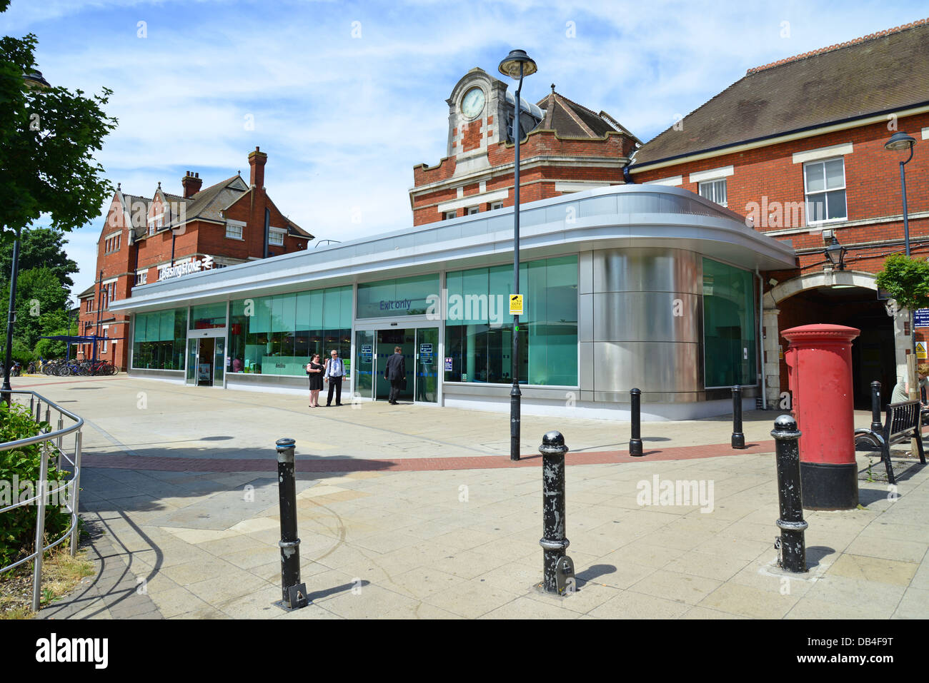 La gare de Basingstoke, Basingstoke, Hampshire, England, United Kingdom Banque D'Images