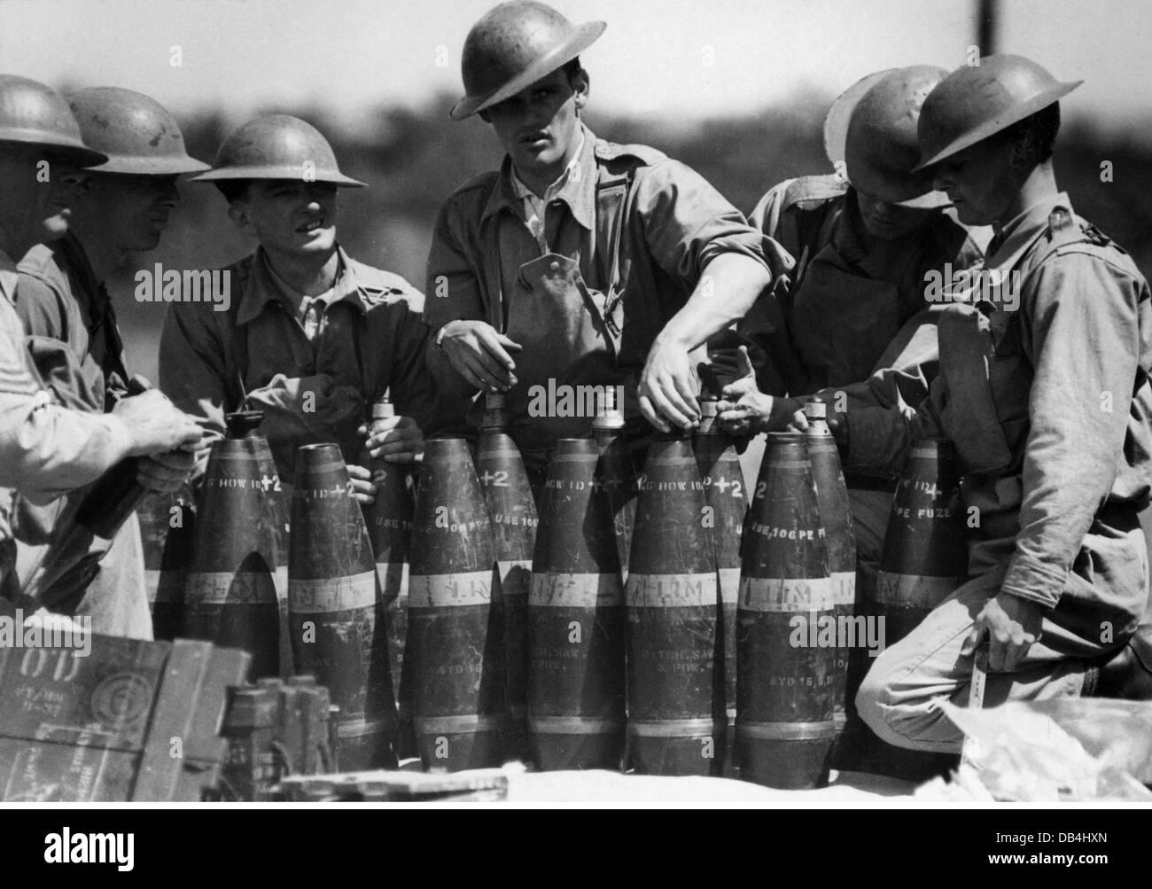 Militaire, Australie, artilerymen pendant leur entraînement, vers 1940, droits additionnels-Clearences-non disponible Banque D'Images