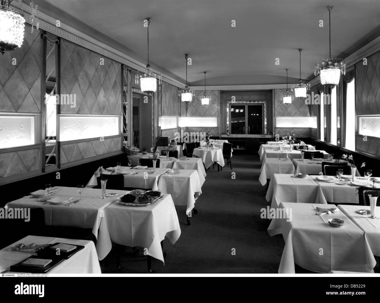 Hôtel d'affaires, Hôtel 'four Seasons', vue intérieure, Munich, Allemagne, 1963, droits supplémentaires-Clearences-non disponible Banque D'Images