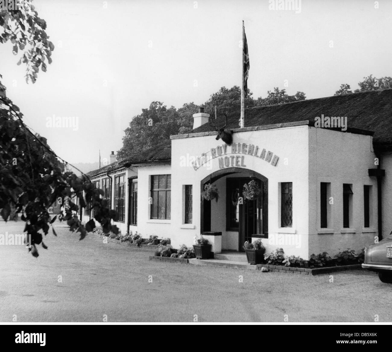 Géographie / Voyage, Grande-Bretagne, Perthshire, gastronomie, Motel à Aberfole, années 1960, 60s, 20e siècle, historique, historique, Europa, Wessteuropa, Écosse, bâtiment, bâtiments, architecture, vue extérieure, entrée, motels, droits supplémentaires-Clearences-non disponible Banque D'Images