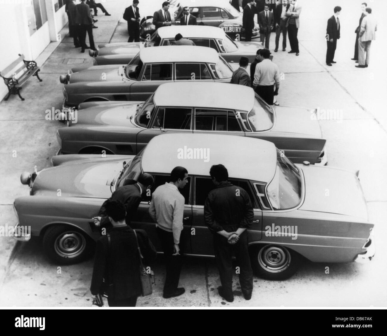 Transport / transport, voitures, Mercedes-Benz 300 se au Grand Prix de rue d'Argentine, 1964, droits additionnels-Clearences-non disponible Banque D'Images