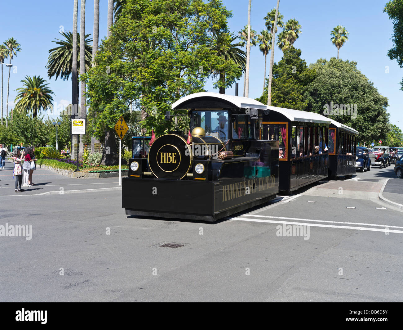 Hawk Express Train Les touristes de la baie de hawkes Banque de photographies et d’images ...