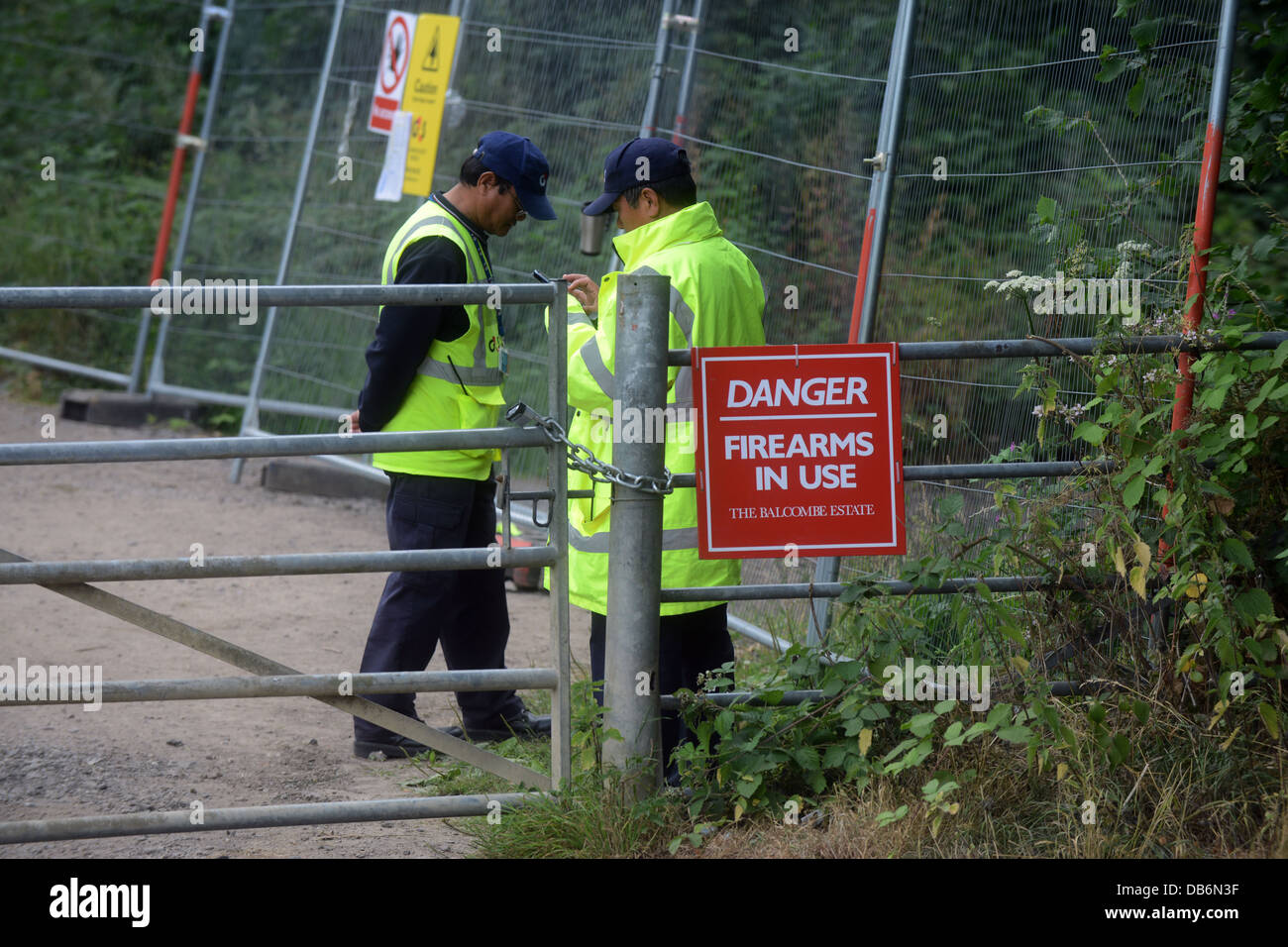 La fracturation hydraulique (fracking) société Cuadrilla a permis de forer tout près de Balcombe, West Sussex, UK. Banque D'Images