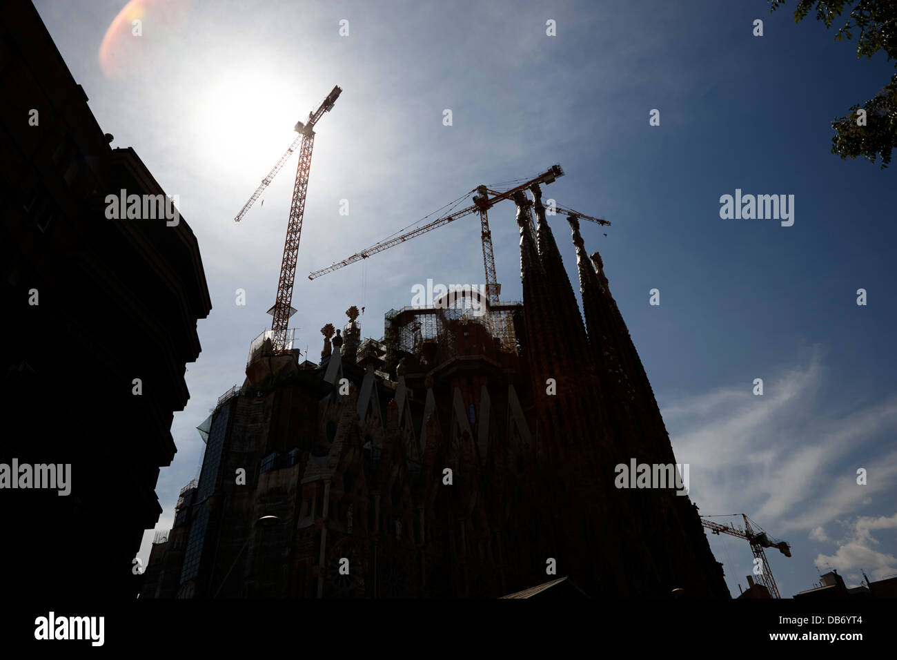 Silhouette de construction en cours à Sagrada Familia Barcelone Catalogne Espagne Banque D'Images