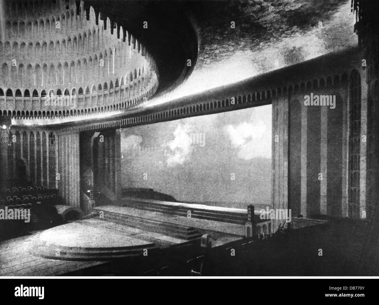 Livre Ancien 'Cirque Berlin' - Images De La Vie Berlinoise 1919 - Édition Originale - Allemand