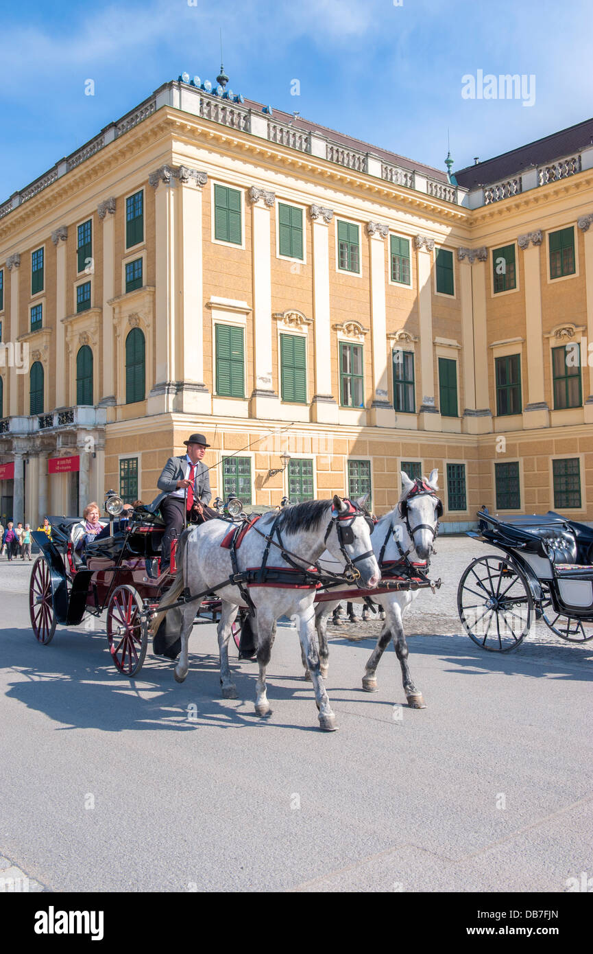 L'Europe, Autriche, Vienne, Schönbrunn, promenade en calèche. Banque D'Images