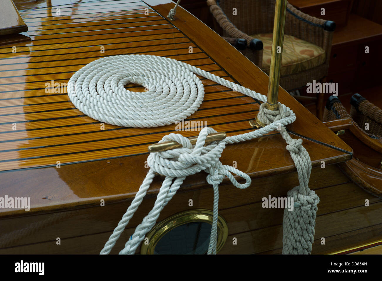 Thames 35e Rallye bateau traditionnel, Henley-on-Thames, Angleterre Juillet 2013.Les bateaux en bois traditionnels sur la Tamise. Banque D'Images
