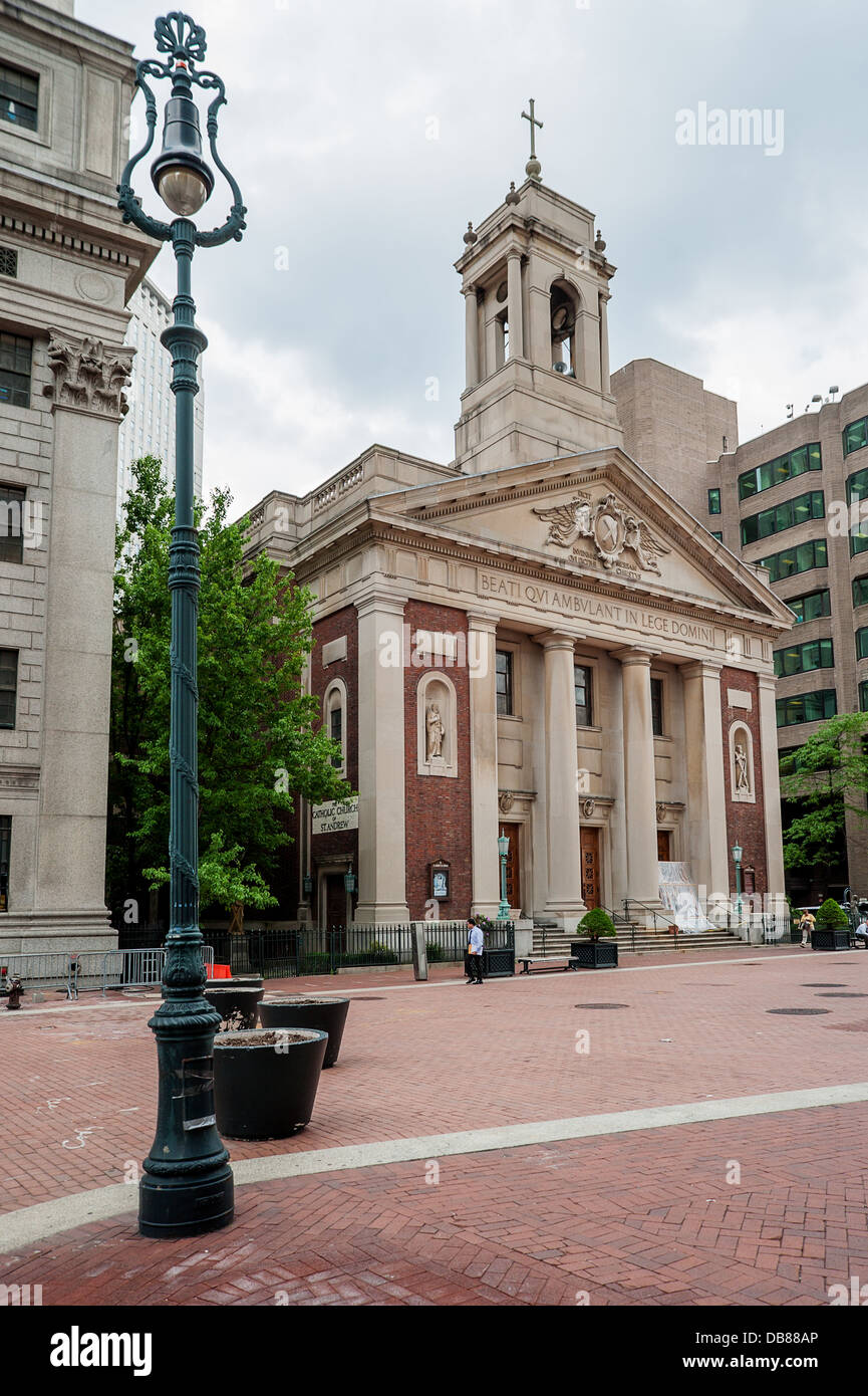 L'Église catholique de St Andrew New York City Banque D'Images