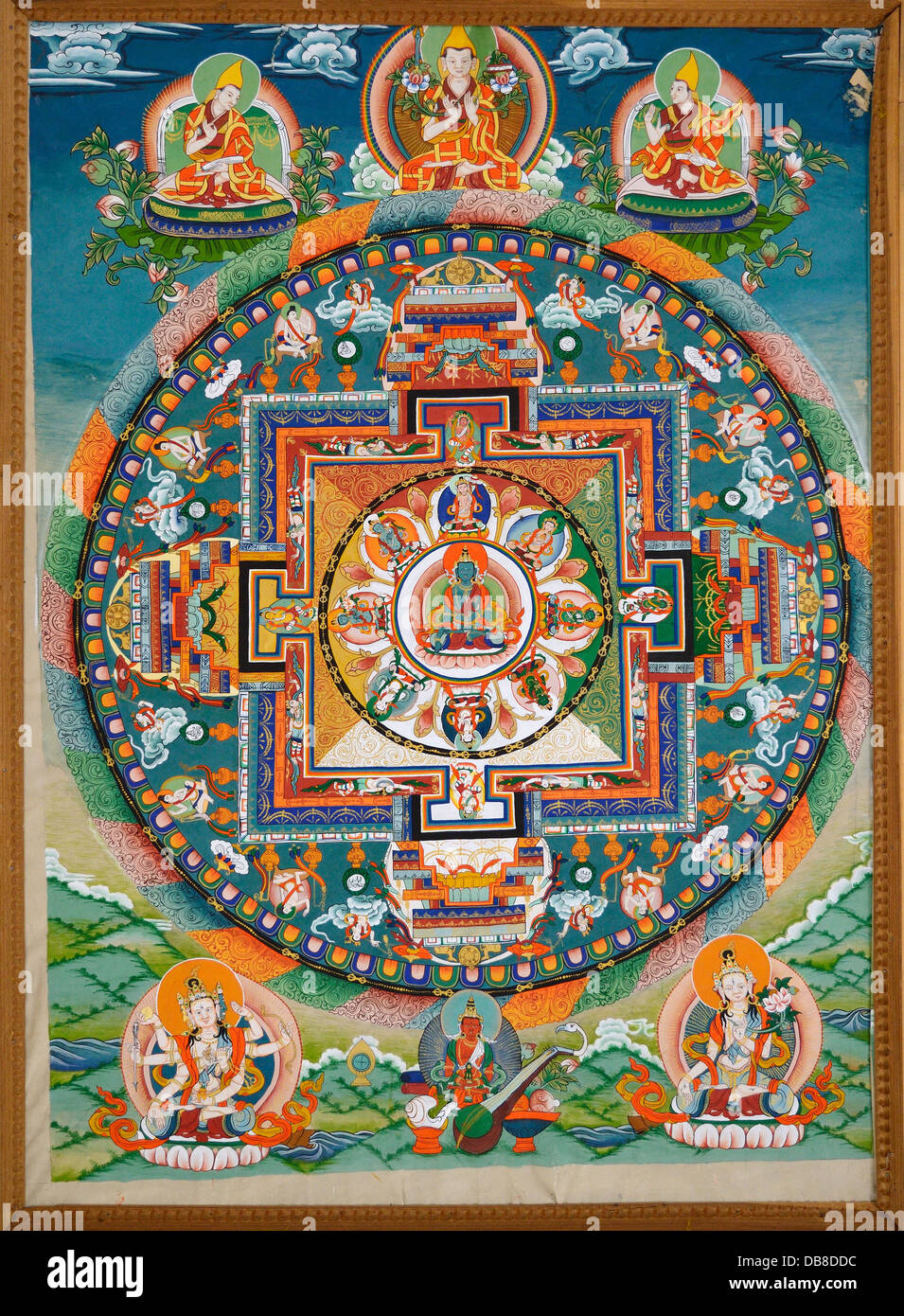wheel-dharma-mural-banque-de-photographies-et-d-images-haute