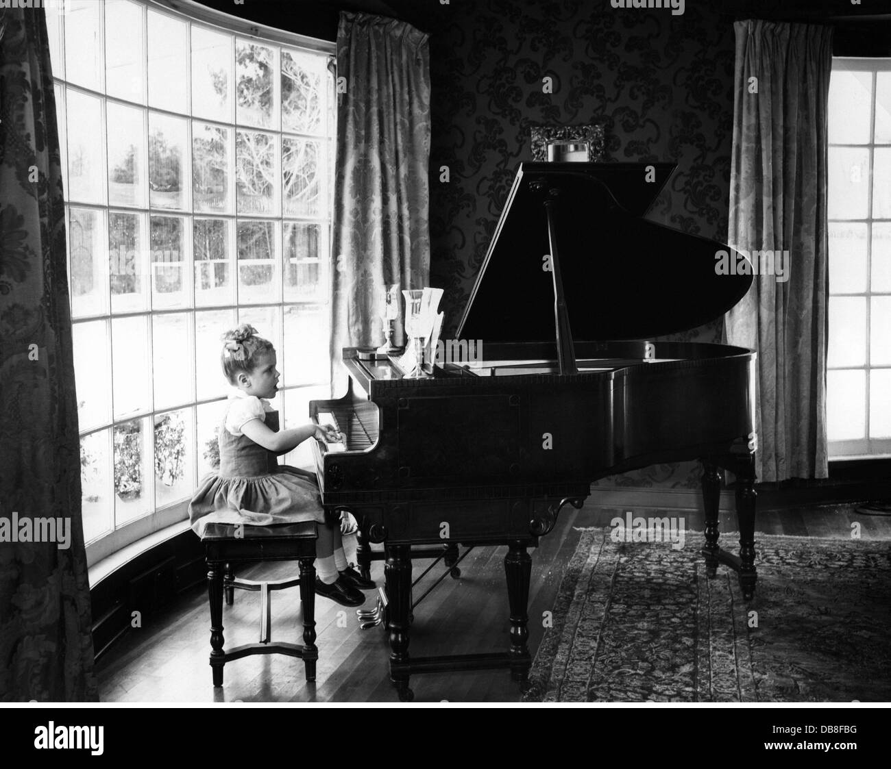 Musique, instruments, instruments de clavier, fille jouant du piano, années 1950, droits additionnels-Clearences-non disponible Banque D'Images