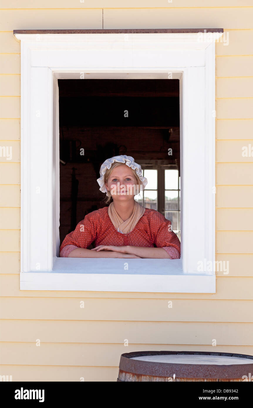 Canada, Ontario, Niagara-on-the-Lake, parc historique national de Fort George, reconstitution de la guerre de 1812, portrait de femme Banque D'Images