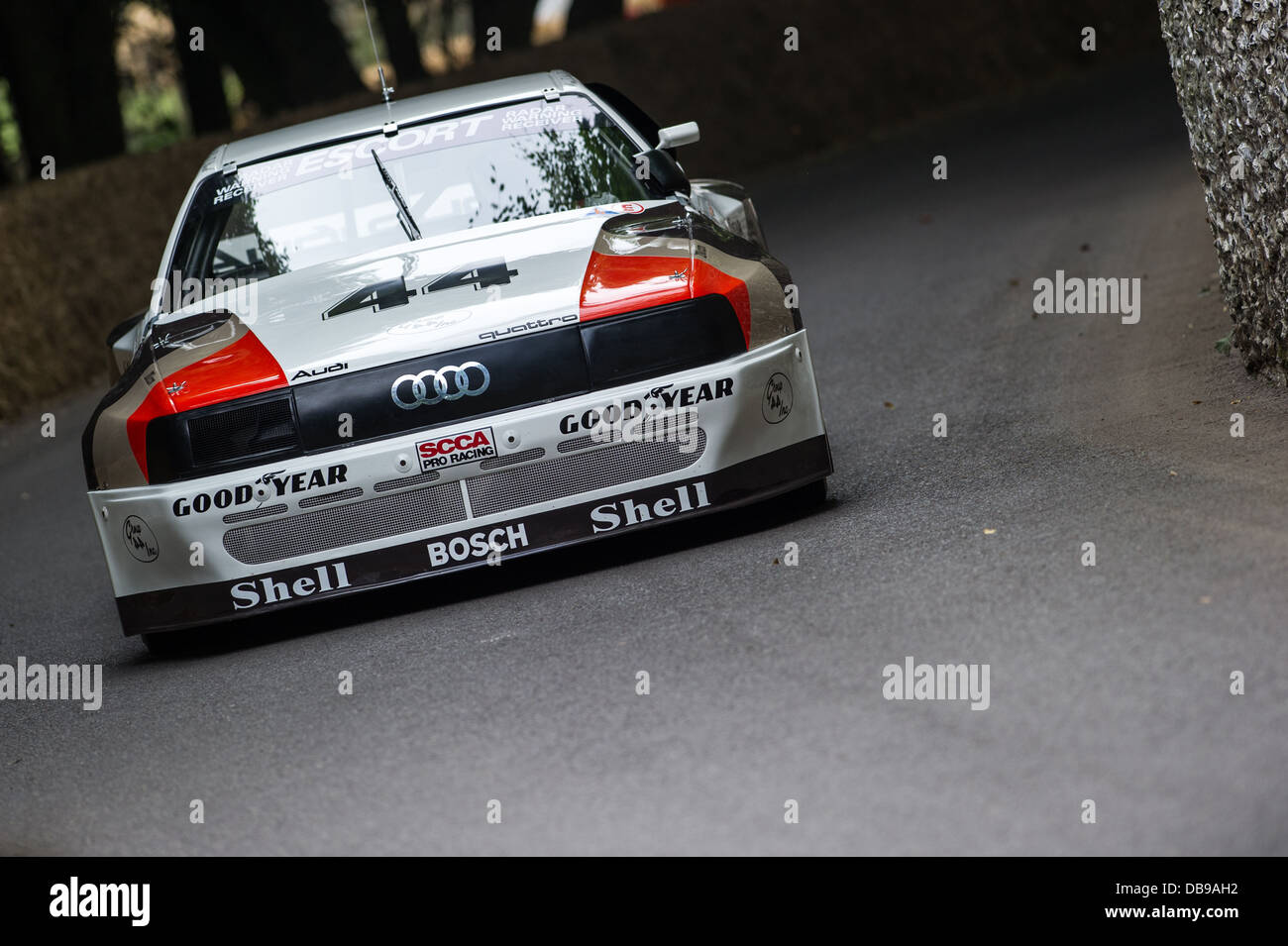 Chichester, UK - Juillet 2013 : Audi 200 passe le mur en silex Trans-Am en action à la Goodwood Festival of Speed le 12 juillet, 2013 Banque D'Images