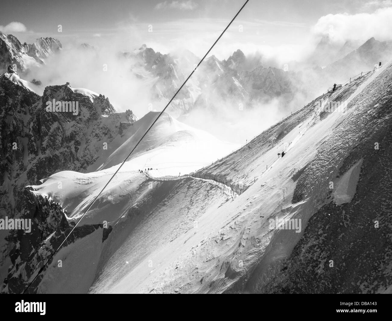 Vue depuis le haut de l'Aiguille du Midi, Chamonix, France tramway. Banque D'Images
