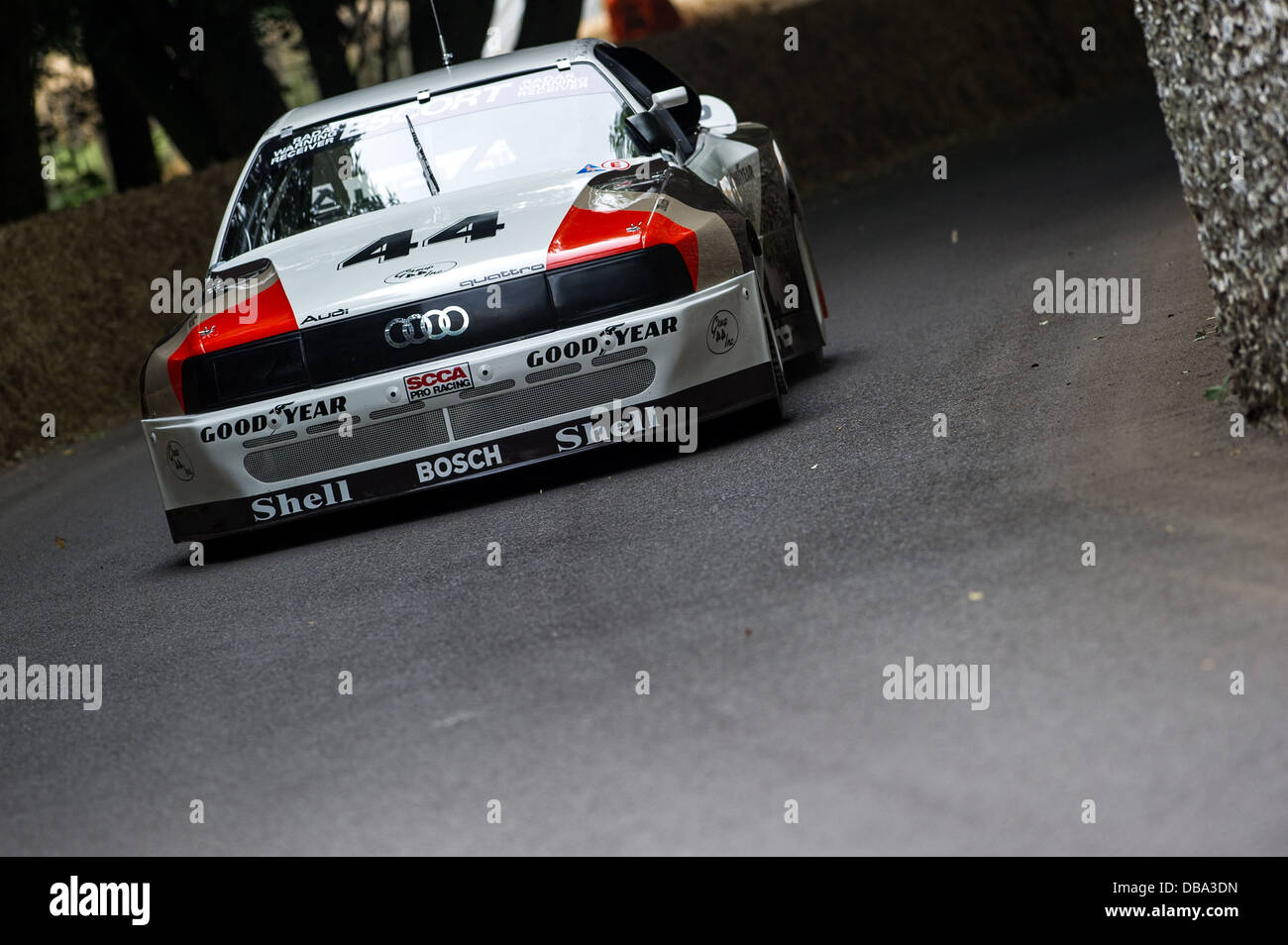 Chichester, UK - Juillet 2013 : Audi 200 passe le mur en silex Trans-Am en action à la Goodwood Festival of Speed le 12 juillet, 2013 Banque D'Images