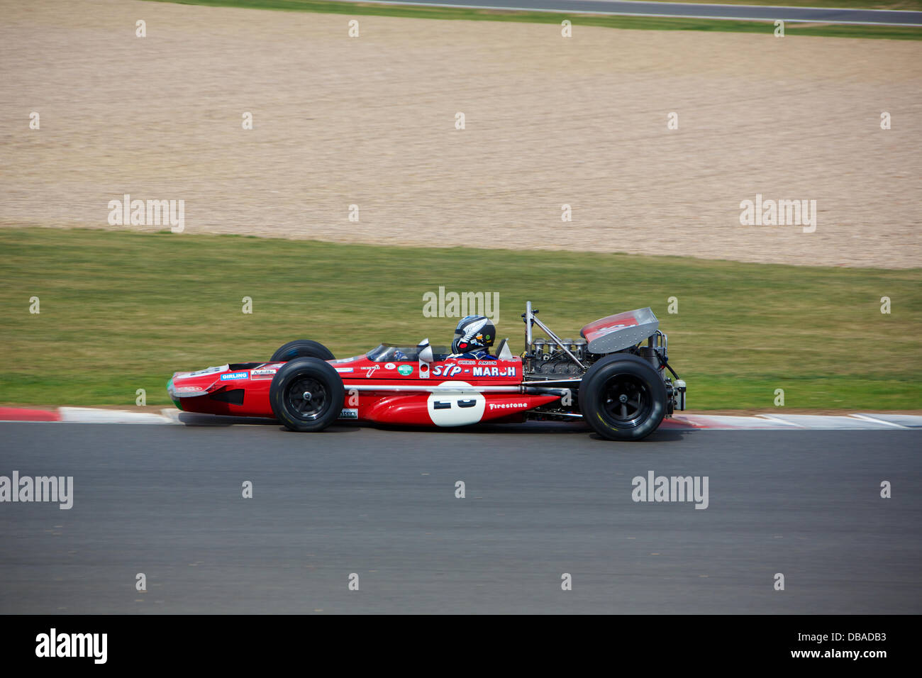 Silverstone, Northants, UK. 26 juillet, 2013. Silverstone Classic 2013 - Vendredi les qualifications. Roger Wills Mars 701 conduite de 1970 Chris Amon : Tout crédit4 Photographie/Alamy Live News Banque D'Images