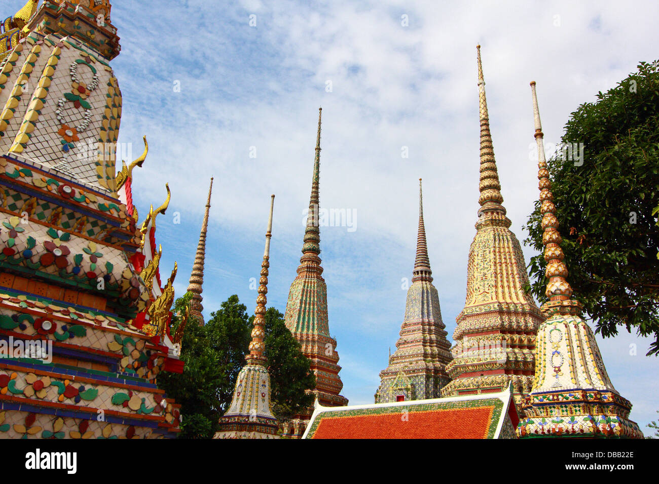 Wat Pho à Bangkok, Thaïlande. 'Wat' signifie temple en thaï. Le temple est l'un des sites touristiques les plus célèbres. Banque D'Images