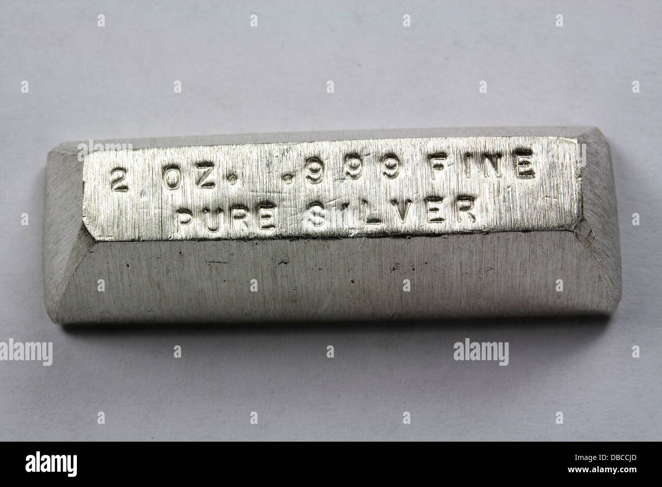 2 Onces de lingots d'argent Bar - Lingot coulé Banque D'Images