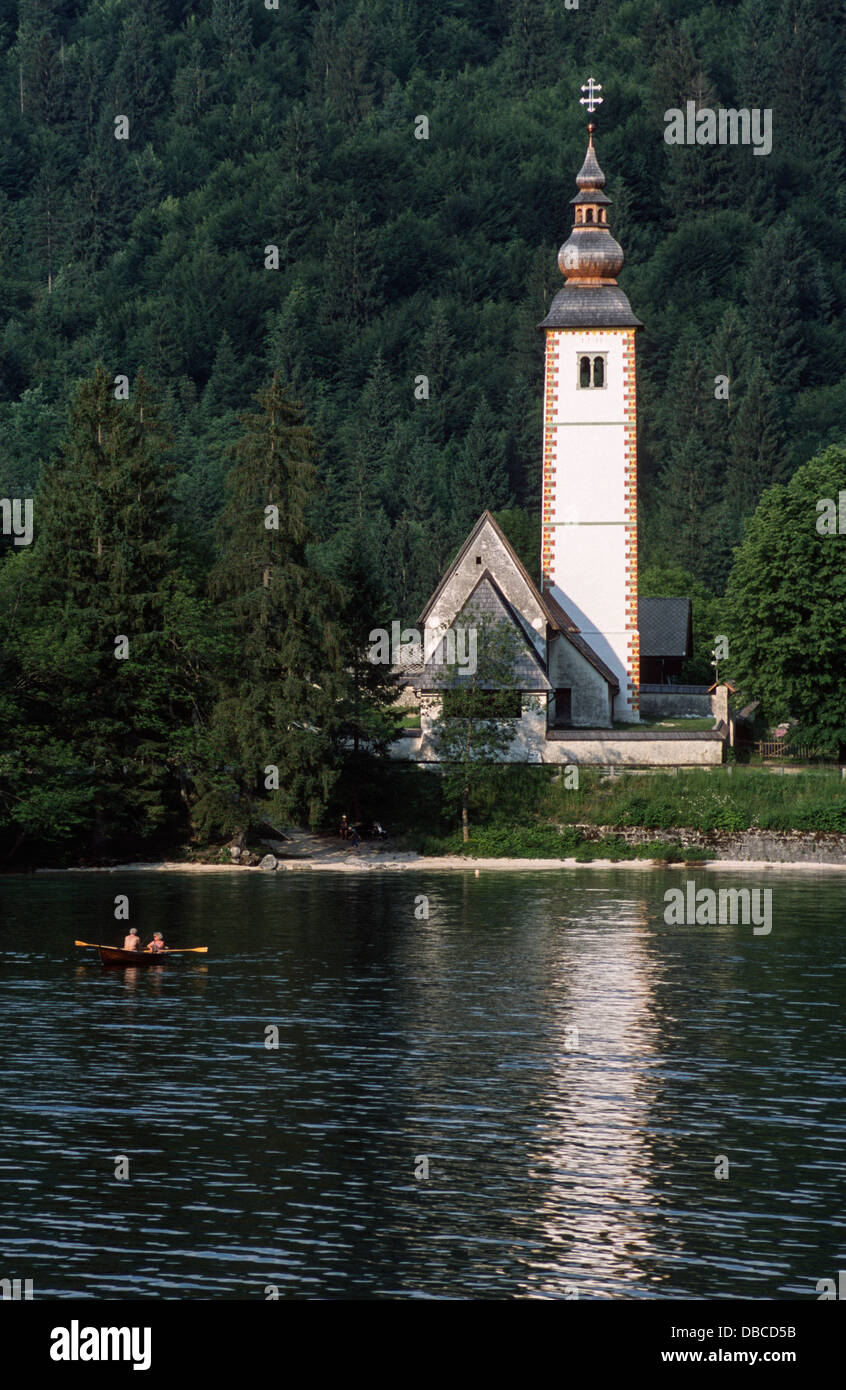 Cerkev Sv. Janeza Bojinj, Ribčev Laz, Lac, parc national du Triglav, en Slovénie, Europe Banque D'Images
