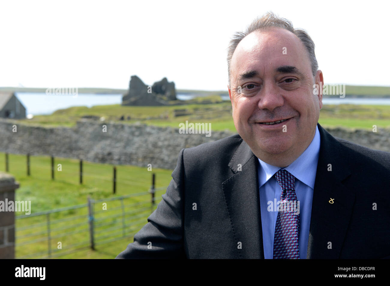 Premier ministre écossais Alex Salmond et la visite du Cabinet aux Shetland Ecosse Été 2013 Banque D'Images