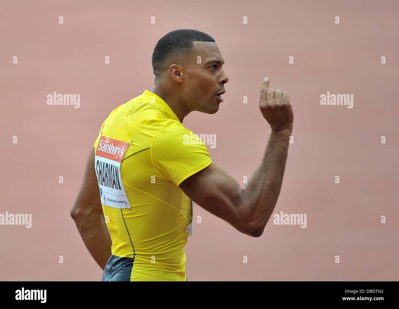 Londres, Royaume-Uni. 27 juillet, 2013. William Sharman (GBR) célèbre l'entrée 2e avec un PB. Sainsburys Anniversaire Jeux. Ligue de diamant de l'IAAF. Stade olympique. Queen Elizabeth Olympic Park. Stratford. Londres. UK. 27/07/2013. Credit : Sport en images/Alamy Live News Banque D'Images