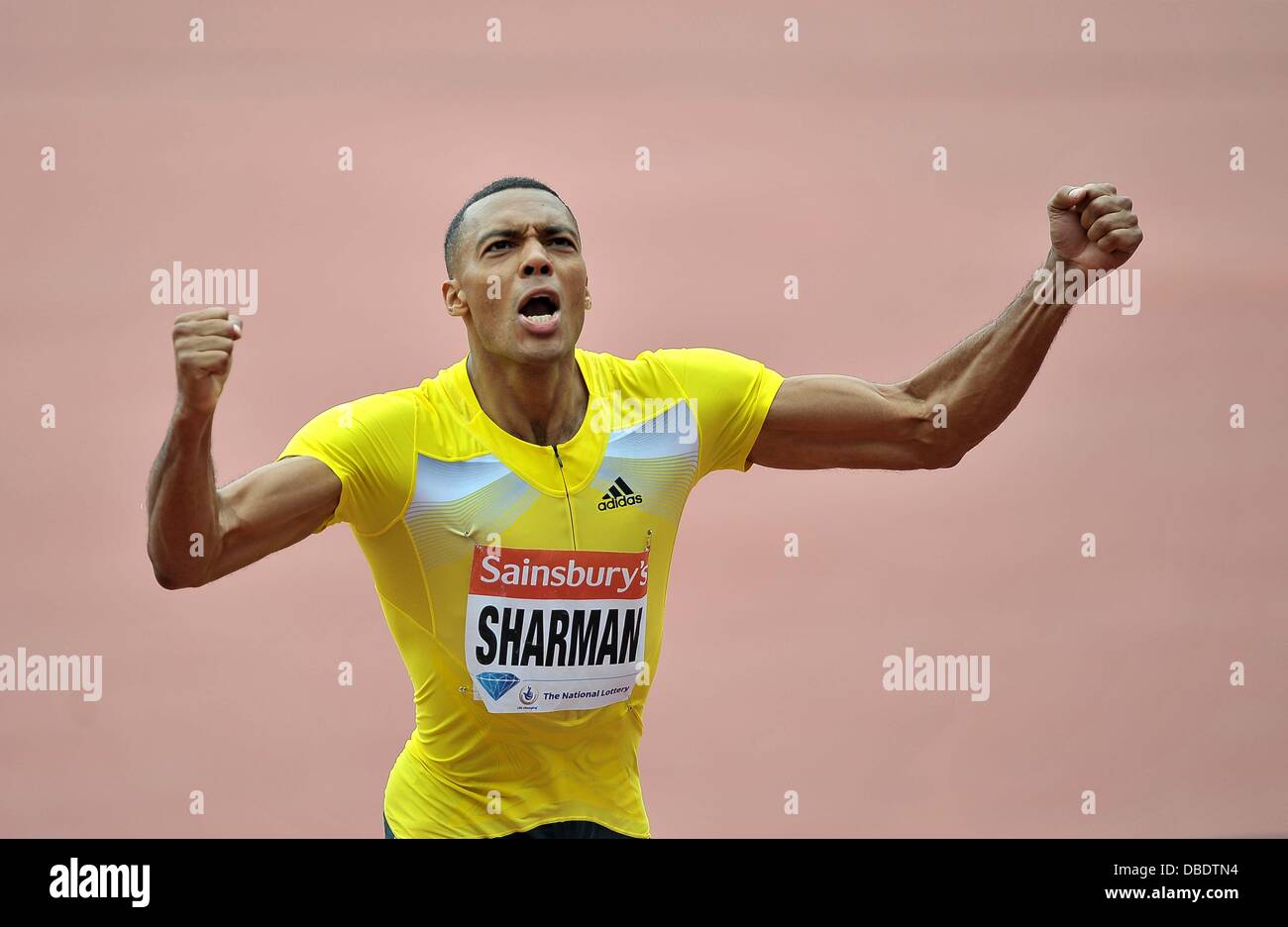 Londres, Royaume-Uni. 27 juillet, 2013. William Sharman (GBR) célèbre l'entrée 2e avec un PB. Sainsburys Anniversaire Jeux. Ligue de diamant de l'IAAF. Stade olympique. Queen Elizabeth Olympic Park. Stratford. Londres. UK. 27/07/2013. Credit : Sport en images/Alamy Live News Banque D'Images