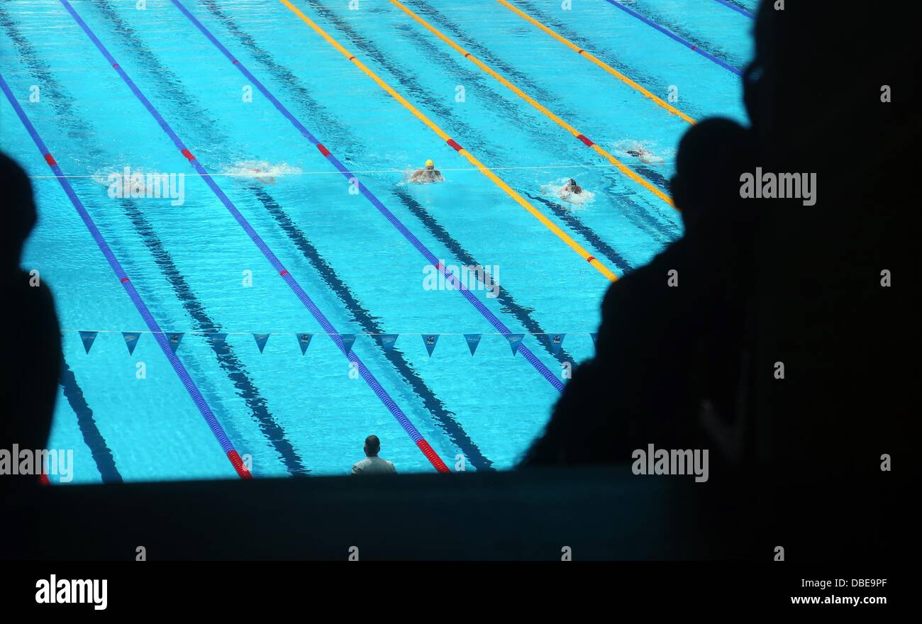 Barcelone, Espagne. 29 juillet, 2013. Vue générale de la piscine à la 15e Championnats du Monde de Natation FINA au Palau Sant Jordi Arena de Barcelone, Espagne, 29 juillet 2013. Photo : Friso Gentsch/dpa/Alamy Live News Banque D'Images