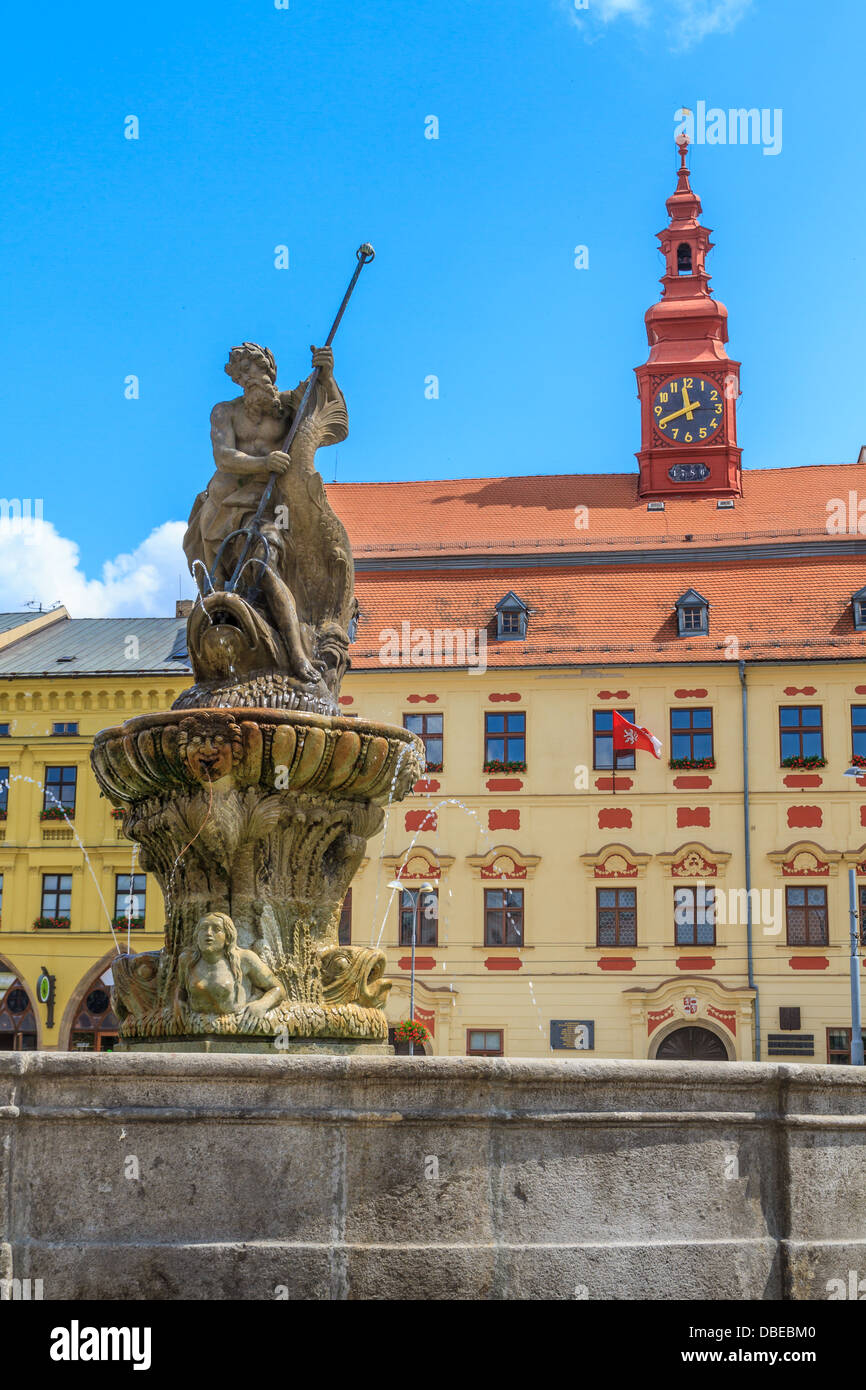 Jihlava (Iglau) (principale) Masaryk Square avec Mairie, Moravie, République Tchèque Banque D'Images