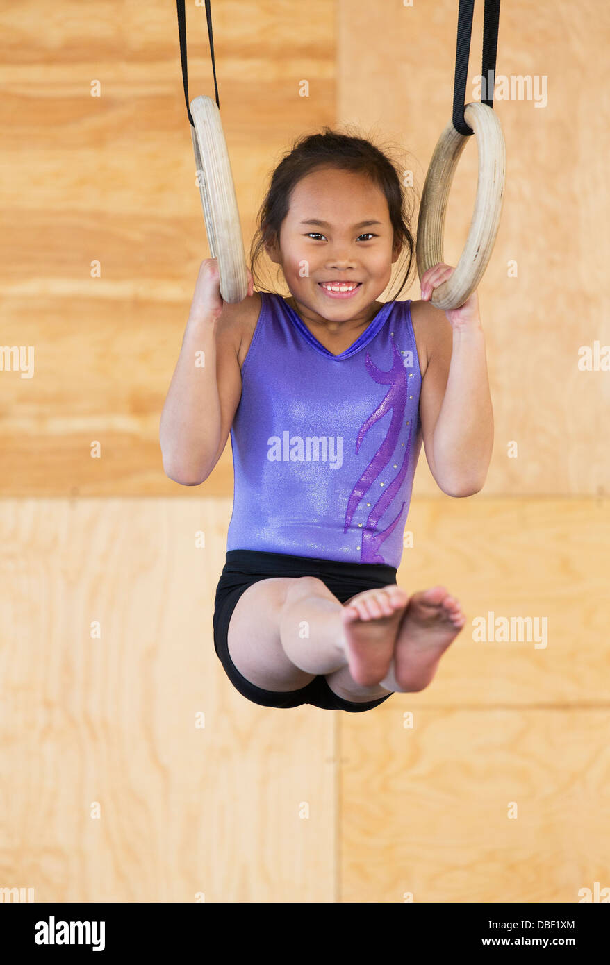 La pratique de la gymnastique chinoise Banque D'Images