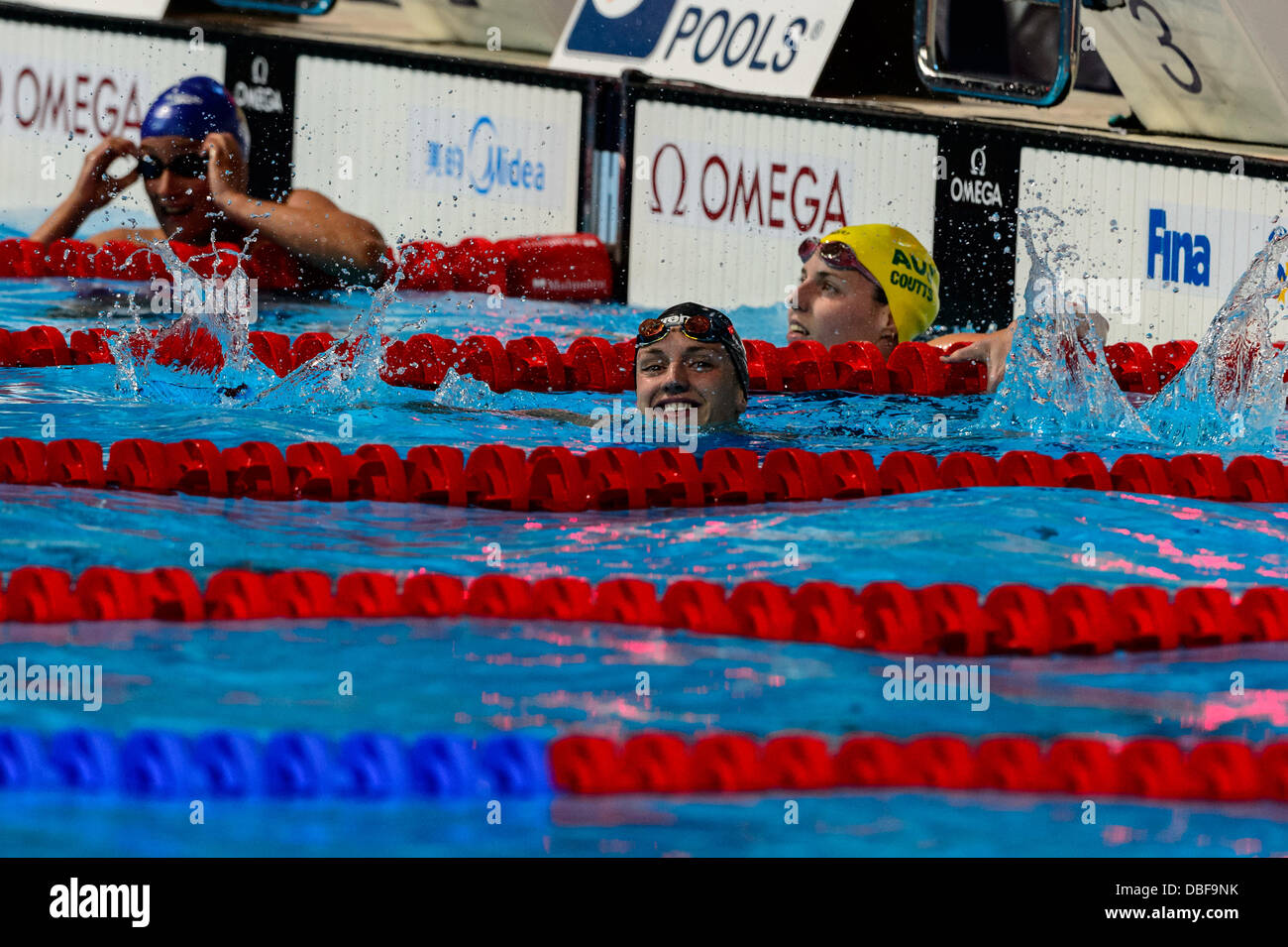 Barcelone, Espagne. 29 Juillet 2013 : la Hongrie's Katinka Hosszu célèbre sa victoire dans le 200 m quatre nages à la 15e finale des Championnats du Monde FINA à Barcelone. Credit : matthi/Alamy Live News Banque D'Images