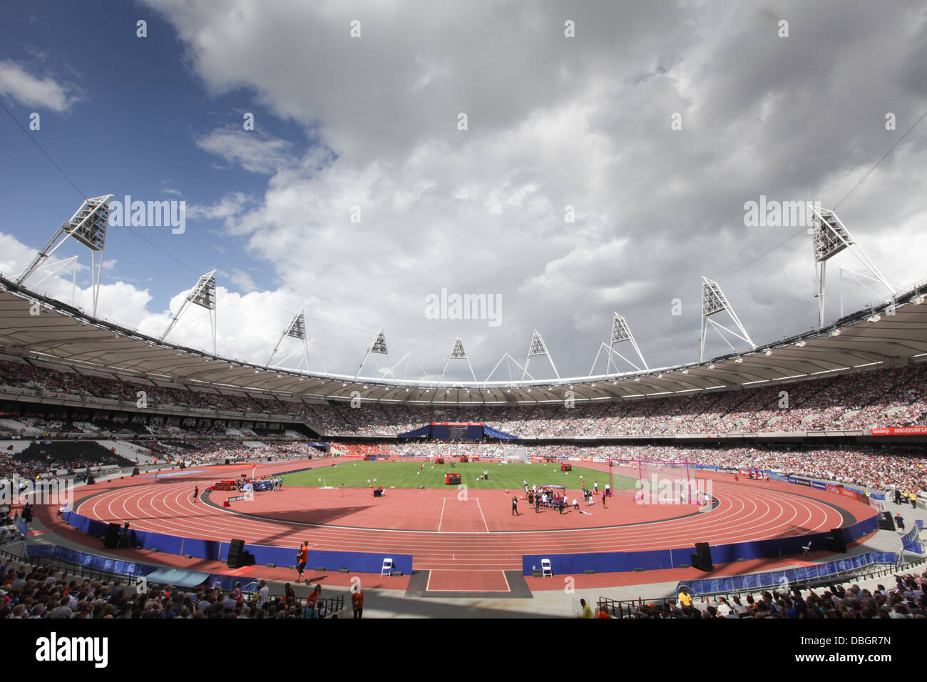 Stade olympique LONDRES STARTFORD PENDANT LE SAINSBURY JEUX ANNIVERSAIRE Banque D'Images