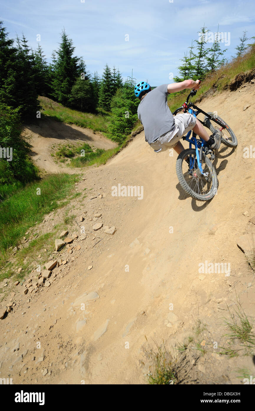 Du vélo de montagne sur Hully Gully, The Plough Banque D'Images