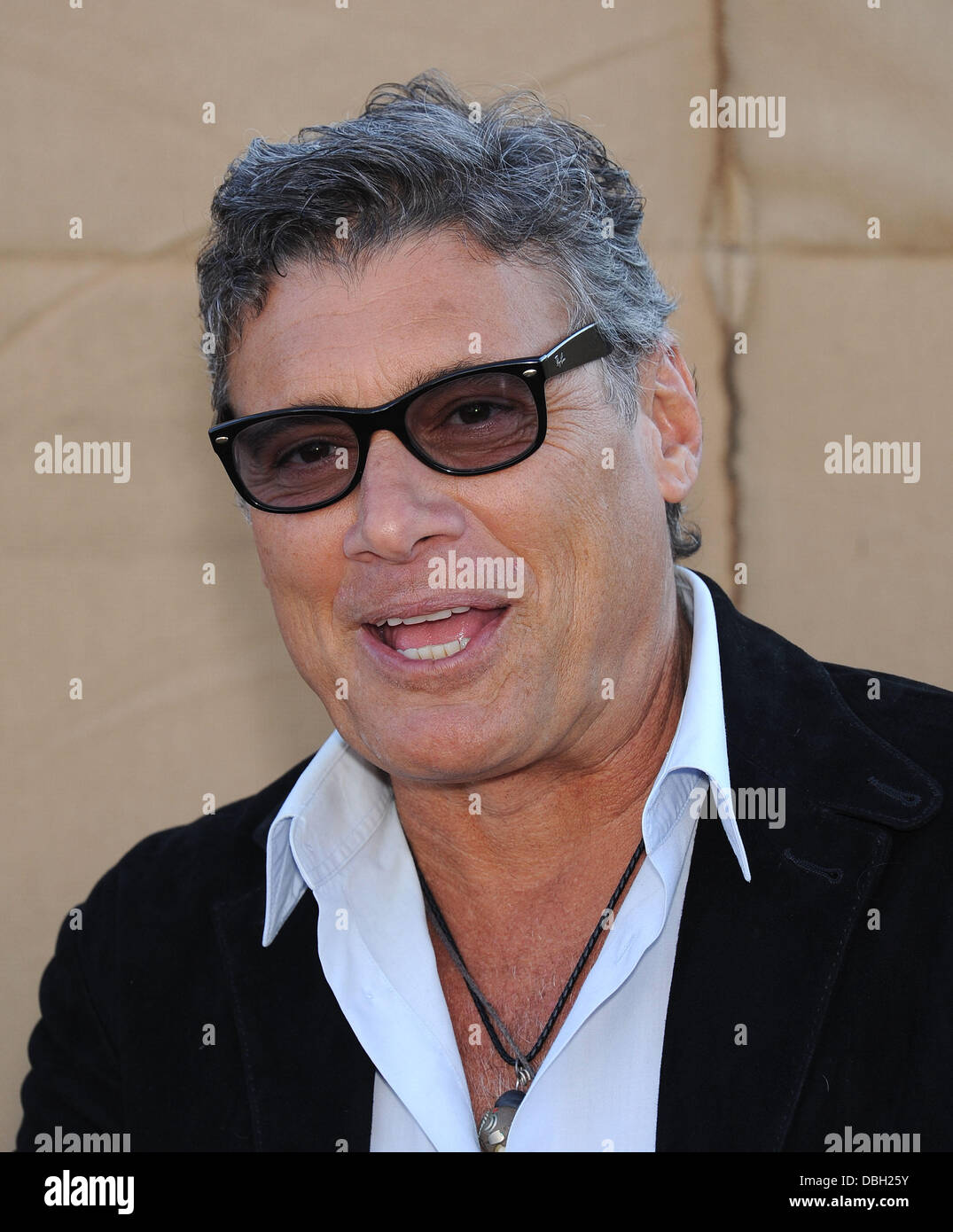 Films Et Séries Tv Avec Steven Bauer C w bauer Banque de photographies et d'images à haute résolution - Alamy