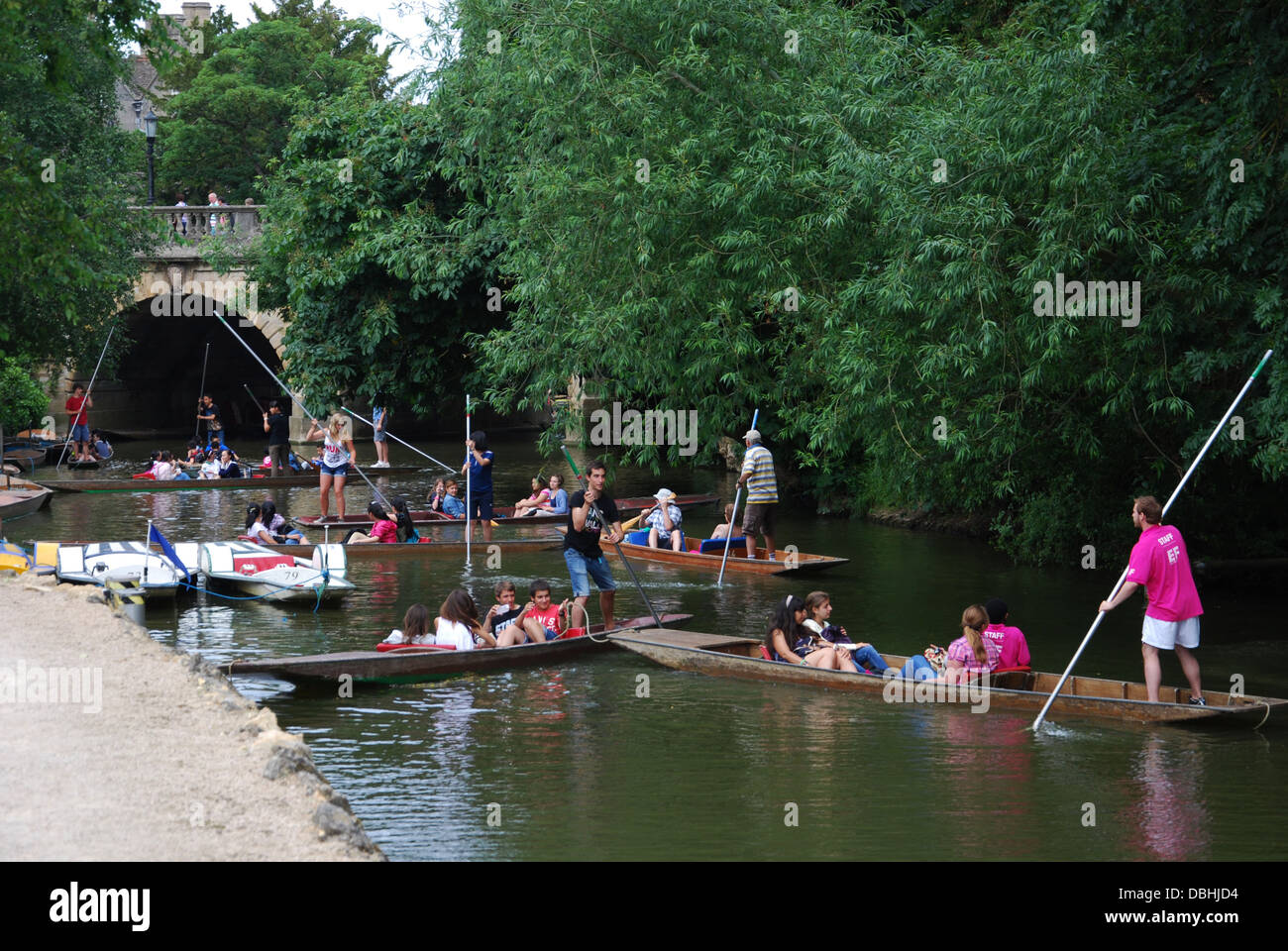 Barque sur la rivière Cherwell Oxford Royaume-Uni Banque D'Images