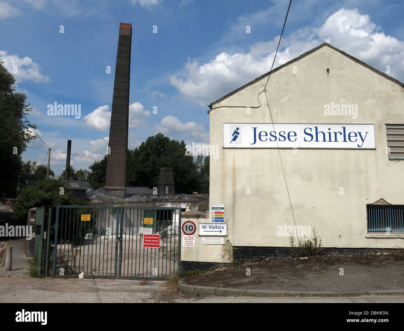 Historique Entreprise Jesse Shirley poterie dont l'entreprise s'est effondrée sous les conditions paralysantes à l'automne 2011 Banque D'Images