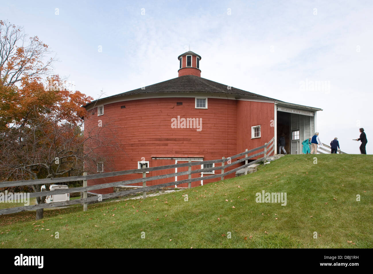 Shelburne Shelburne Museum : - Grange ronde McClure & Visitor Centre Banque D'Images