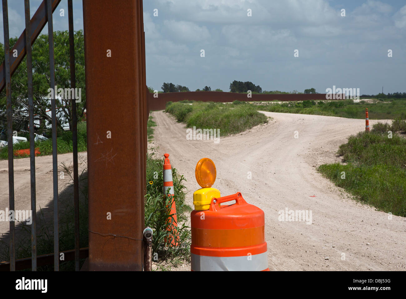 Clôture à la frontière États-Unis-Mexique Banque D'Images