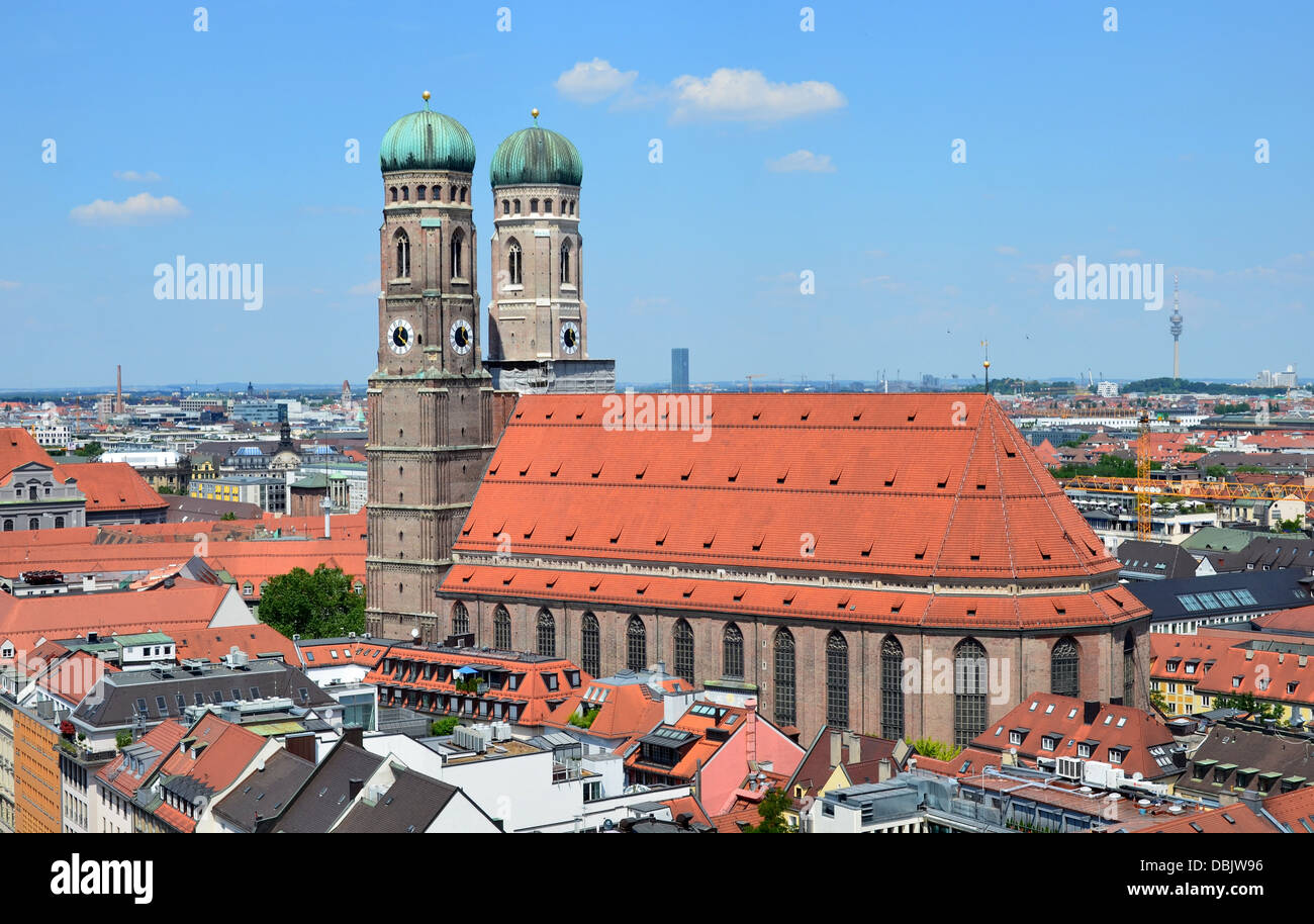 La Frauenkirche de Munich (nom complet Dom zu Unserer Lieben Frau, 'Notre-Dame') Bavaria Allemagne Banque D'Images