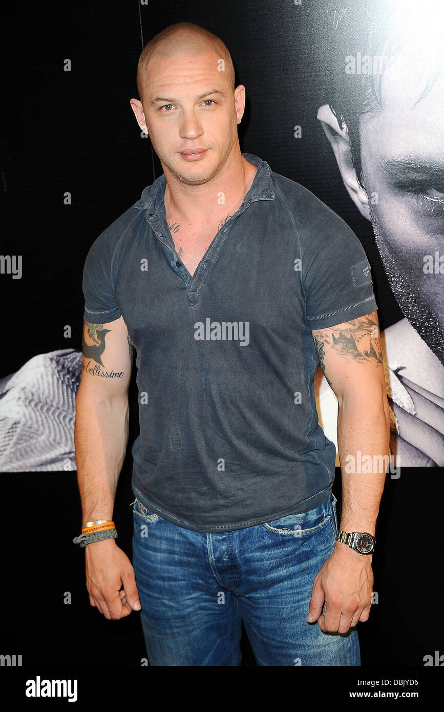 Tom Hardy 'Warrior' une séance tenue à l'hôtel Bristol Paris, France - 27.06.11 Banque D'Images