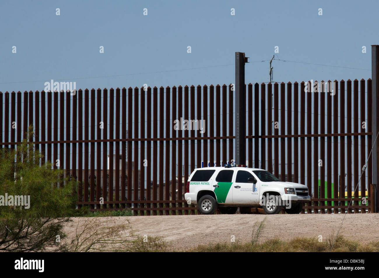 Clôture à la frontière États-Unis-Mexique Banque D'Images