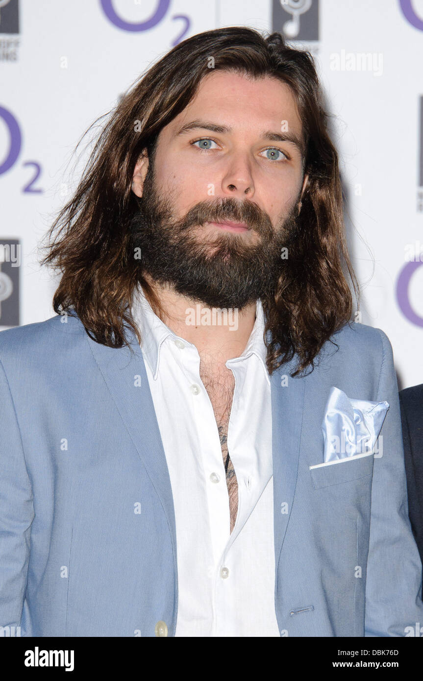 Simon Neil de Biffy Clyro Nordoff Robbins O2 Silver Clef Awards - Arrivals Londres, Angleterre - 01.07.11 Banque D'Images