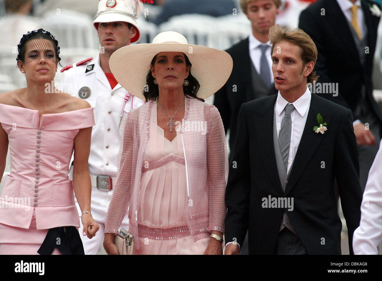 Charlotte Casiraghi, La Princesse Caroline de Hanovre et Andrea Casiraghi cérémonie religieuse du mariage du Prince Albert II de Monaco à Charlene Wittstock