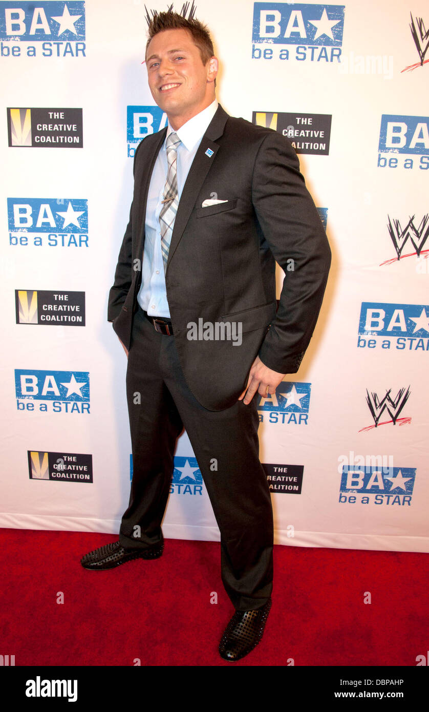 Mike Mizanin de WWE SummerSlam Kickoff Party à l'Andaz Hôtel Los Angeles, Californie - 11.08.11 Banque D'Images